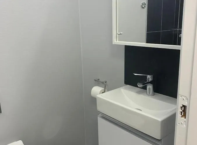 ゲストハウス Skovbakkegaardens Bed & Bath - Vaerelser Med Eget Bad 3*